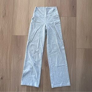 Aritzia TNA Pants